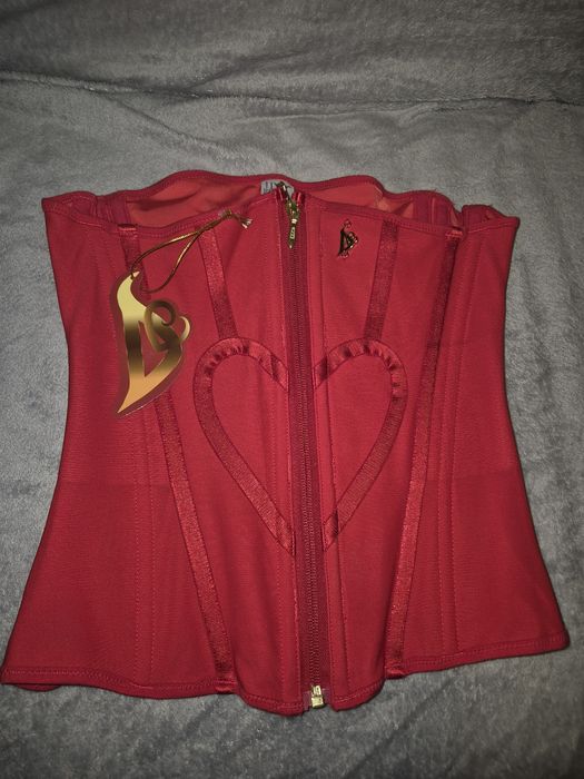 Corset rosu Contour Goddess editie limitata