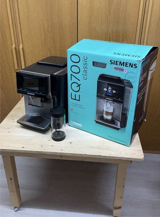 Dezmembrez espressor Siemens EQ900