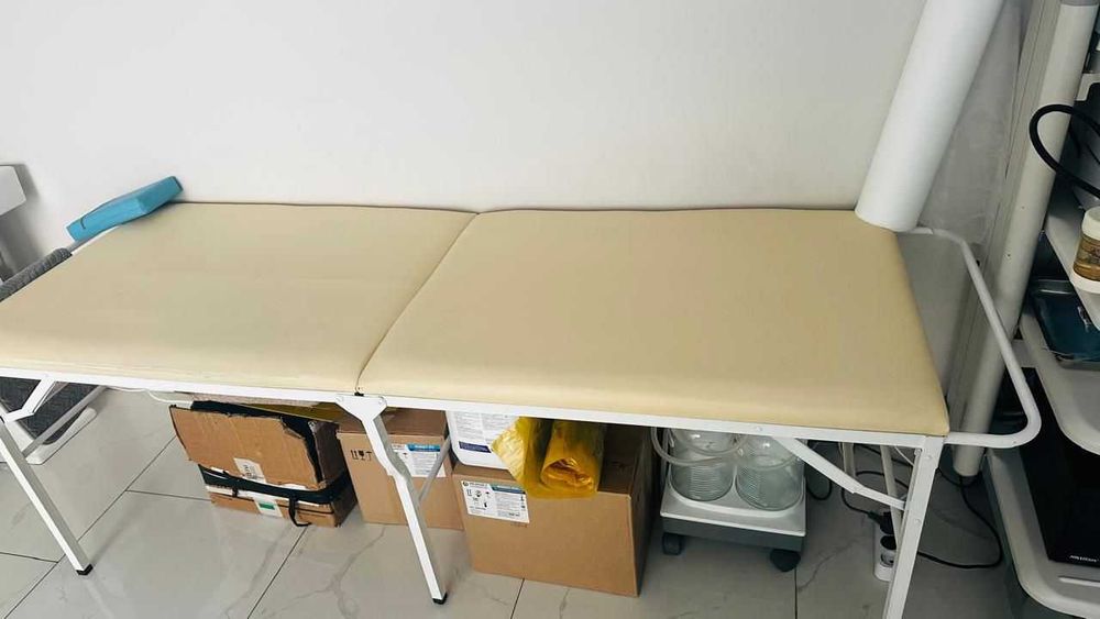 Кушетка медицинская