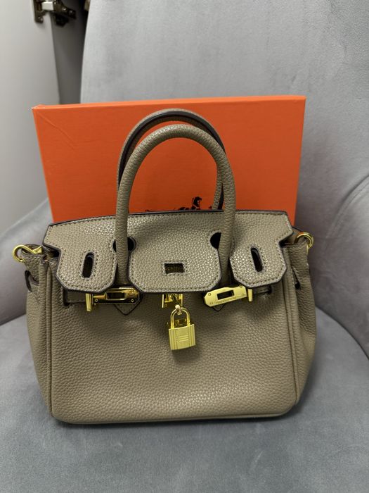 Сумка все 3 сумки за 20.000