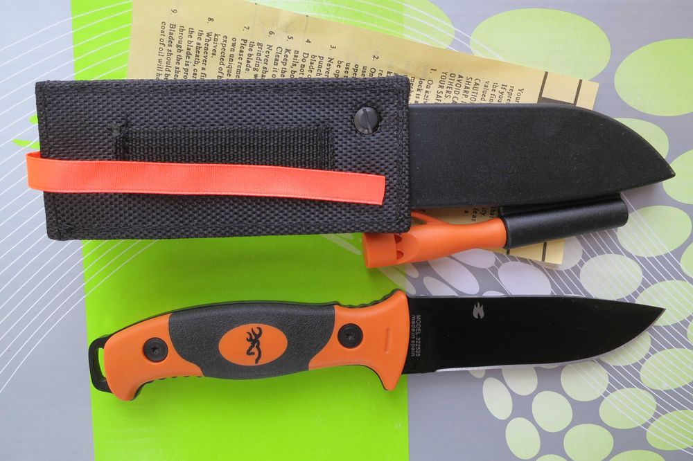 Туристически нож / 21,6 см /