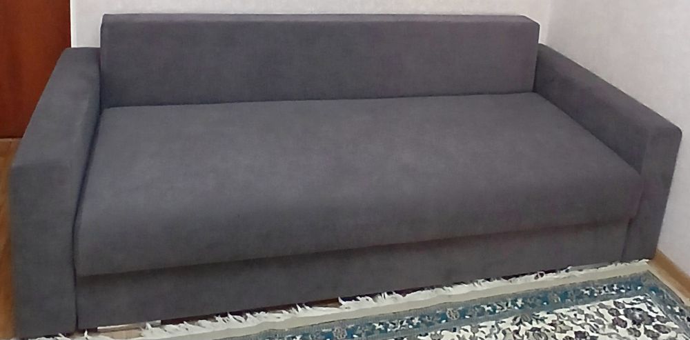 Продается диван новый