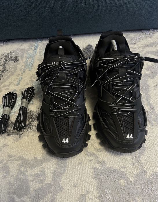 Balenciaga track mărimea 44 noi nouți cu săculeț