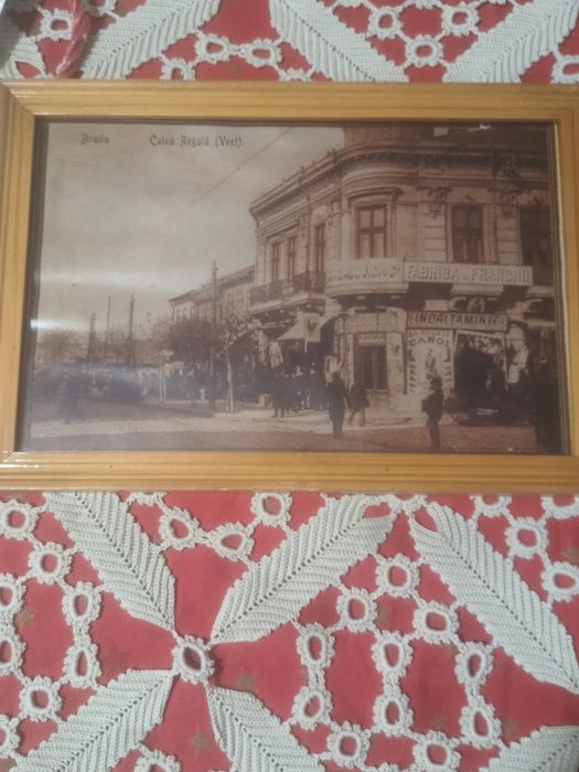 Tablouri inramate cu locuri vechi din Braila