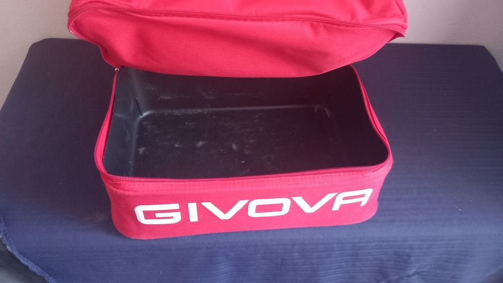 Ruxac echipament sportiv GIVOVA