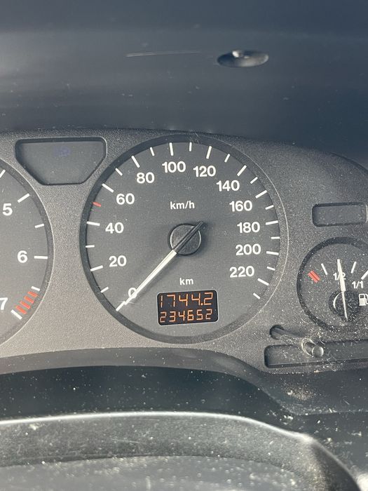 Opel zafira A 1.6 16V