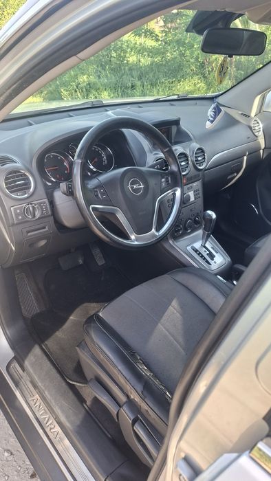 Vând Opel antara 2.0 4X4