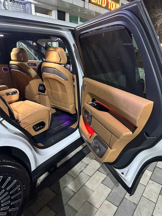 ZEEKR 9X MAX. Янги холатда