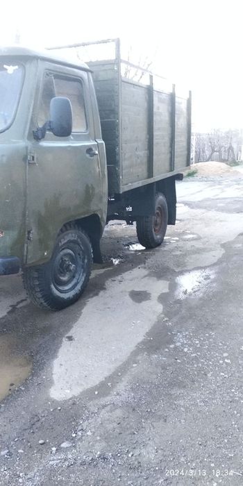 Uaz sotiladi kami bor