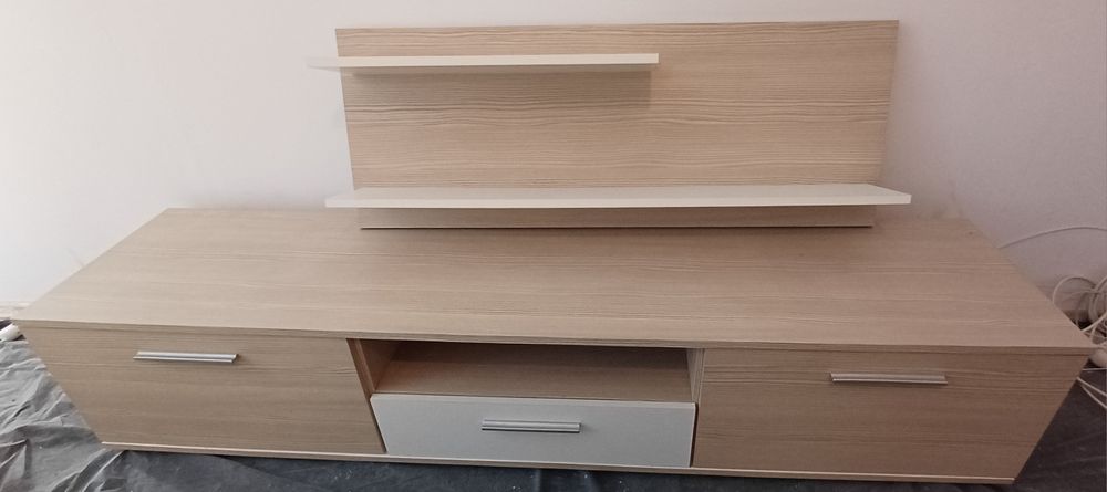 Vand set mobila living