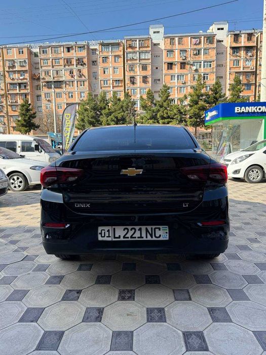 Onix 2024 mexanika 3 pozitsiya