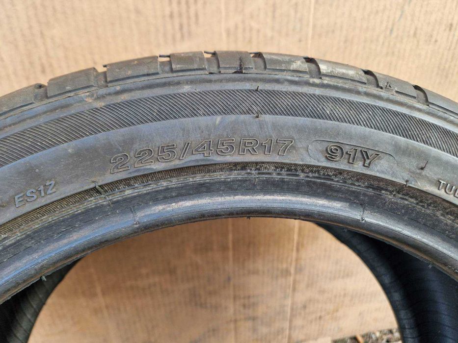 1 Bridgestone R17 225/45 Лятна гума  DOT1419