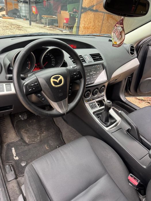 Mazda 3 facelift, an 2010, diesel, stare foarte buna