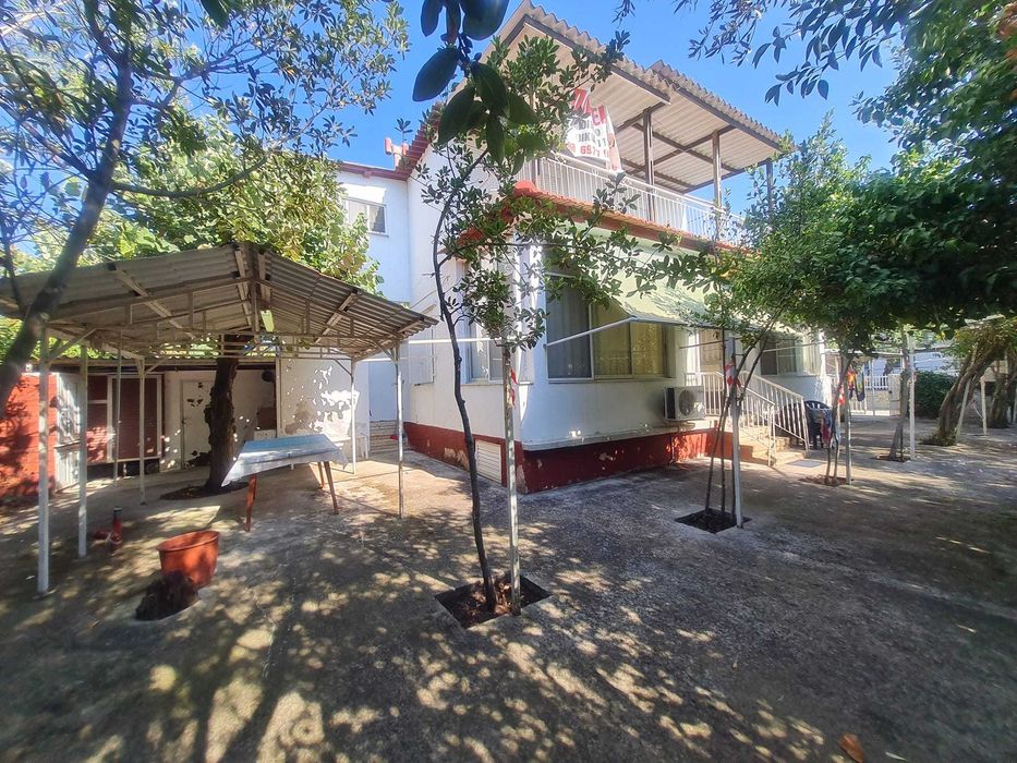 Продава 2 ет къща 110 м2 до морето с двор 200 м2 Аспровалта, Гърция