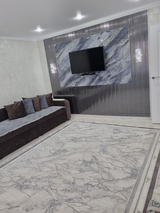 Продам 2 комн квартиру мкр Молодежный 17