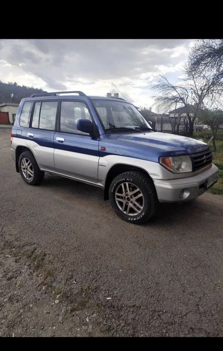 Кола  Паджеро Пинин