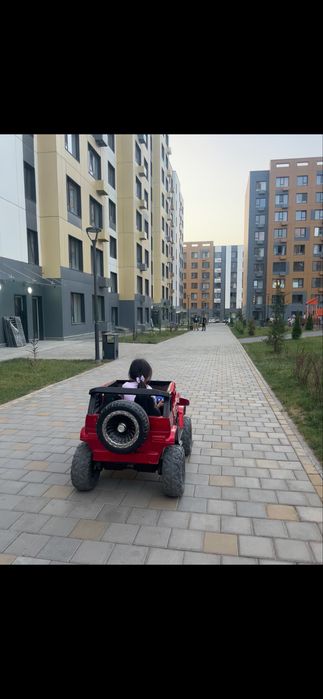 Продам срочно большую машину