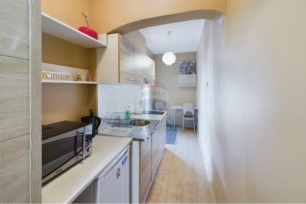 Продава се Многостаен апартамент в Варна, Център - 135 кв.м за 2667 €/кв.м - Снимка #17