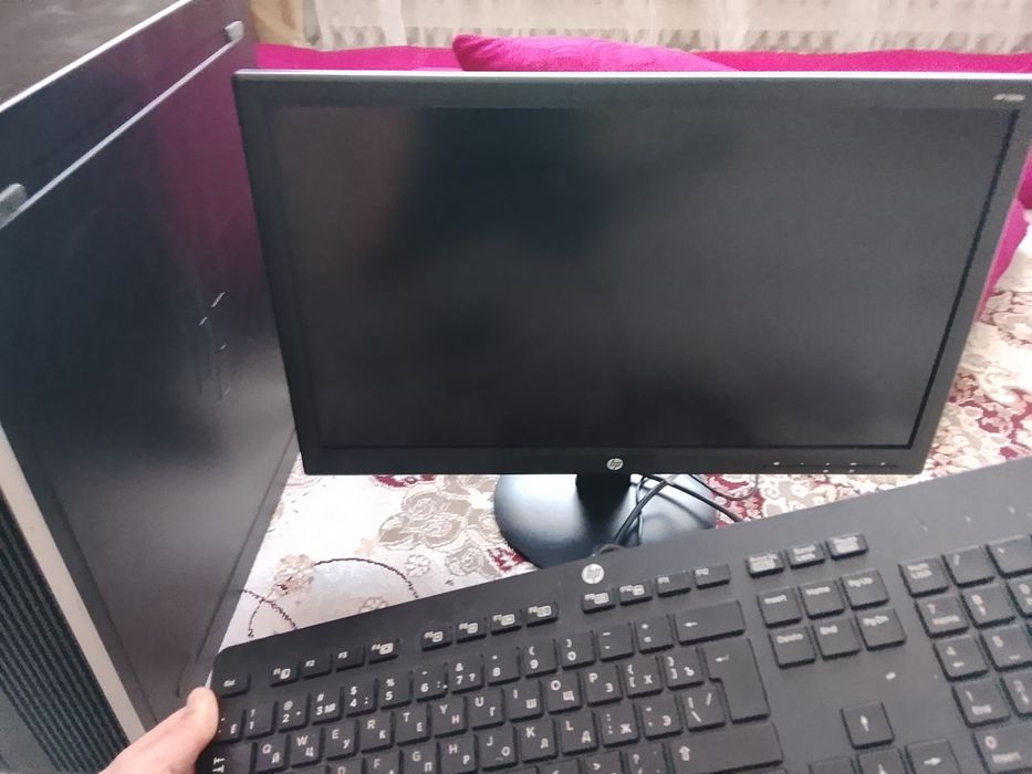 Компьютер windovs 7 .хороший компьютер  .