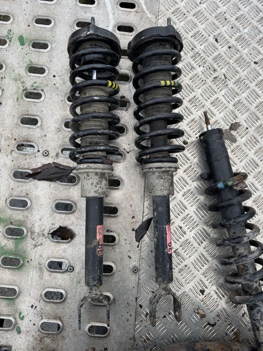 Пружинно окачване за Mercedes E класа W211 и CLS W219