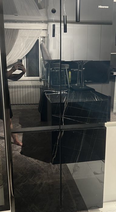 Hisense холодильник