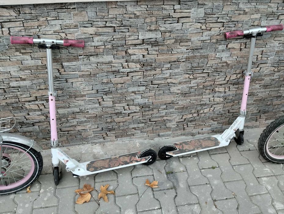 Детски розови колела и тротинетки за момичета