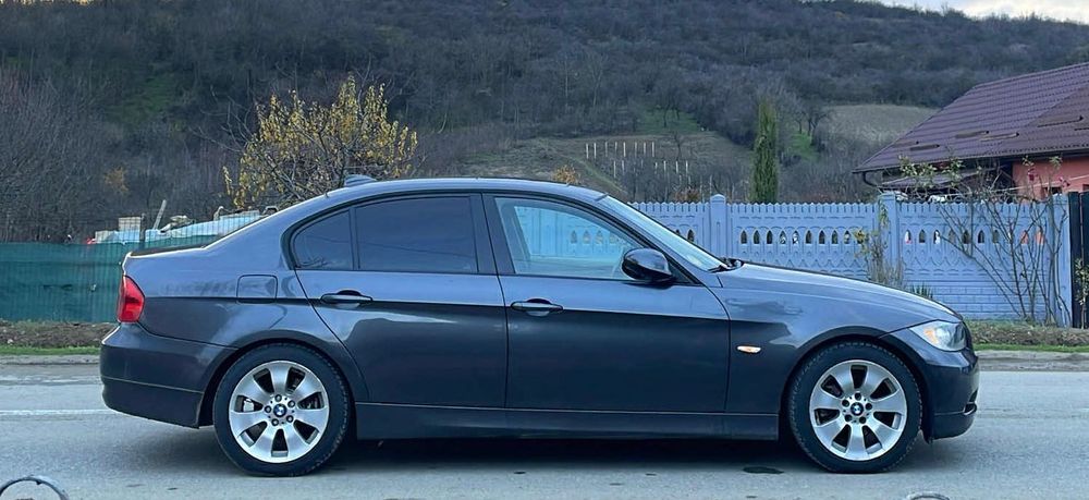 BMW 3 Series 2005 — imagine 3