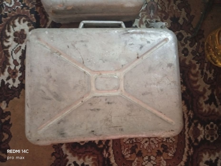 Конистры алюминиевые 20 лт 10 лт