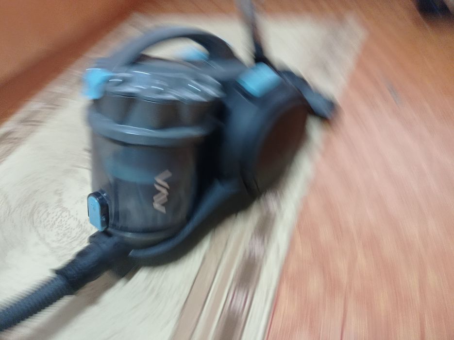 Продам пылесос..