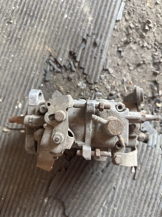 ТНВД Bosch  Audi 80 B4 / A6 C4