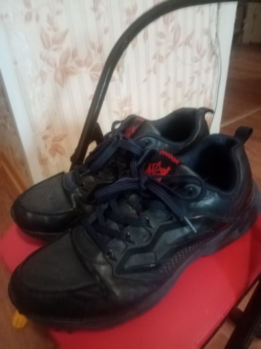 Кроссовки мужские