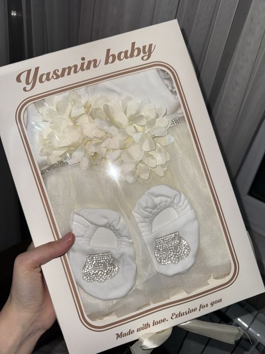 комплекты одежды для новорожденных