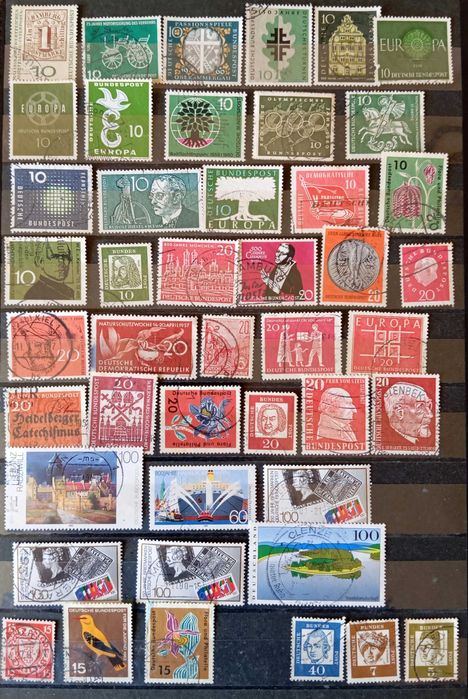 Продам альбом с марками