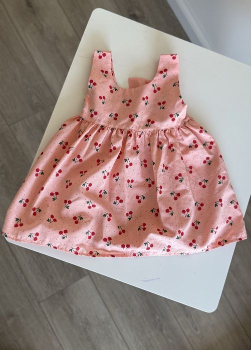 Рокли на zara за момиче различни размери