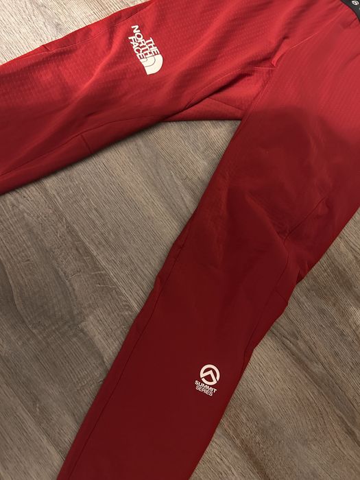 Pantaloni colanti The north face summit serries