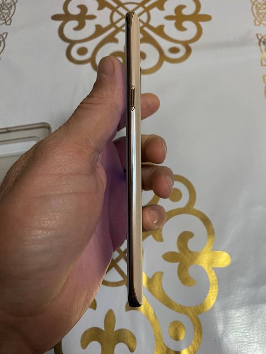 Samsung S 10 5G  256 память