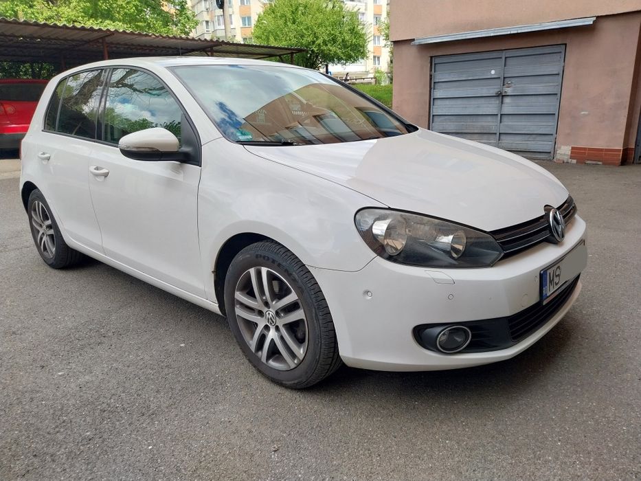 Vând Golf 6 benzina automat