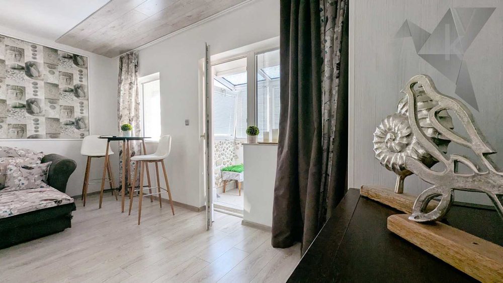 Дава се под наем едностаен апартамент във Варна Левски 1.