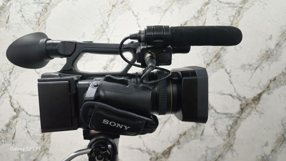 NXR-NX5M SONY Видеокамера