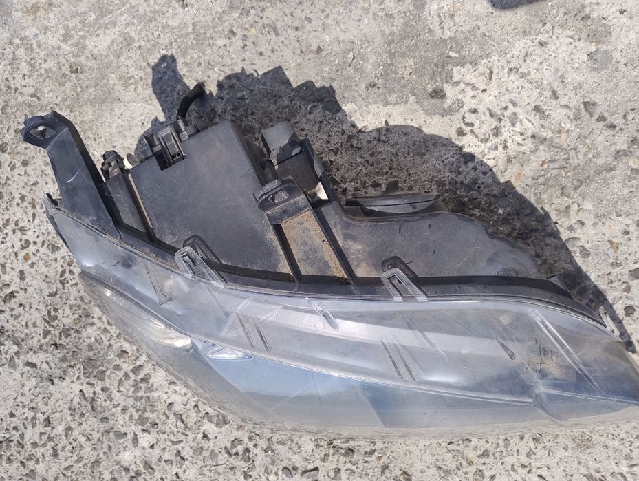 Биксенон оборудвани фарове за БМВ Е70/Bi-xenon BMW E70