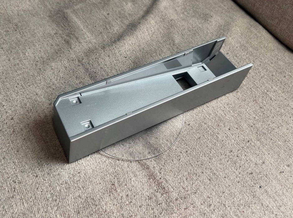 Suport vertical original pentru consola Nintendo Wii model RVL-017