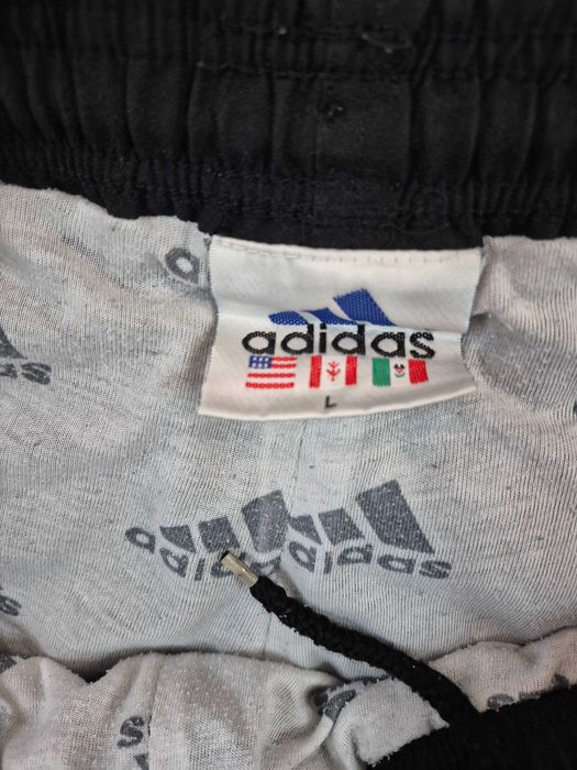 Sort Adidas marimea L