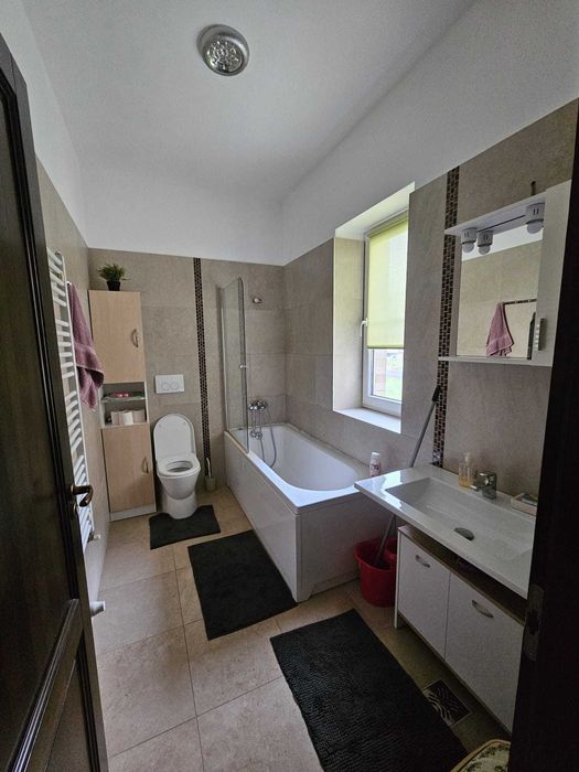 Inchiriez apartament studio cu garaj, Terra Gardens(str.Terra),Cluj N.
