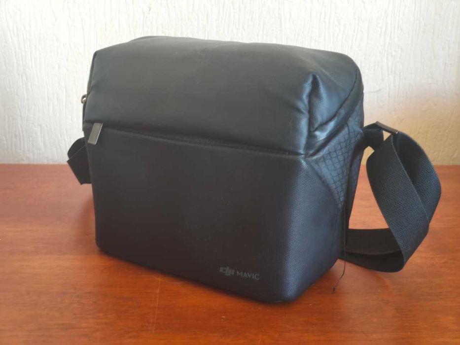 Дрон DJI Air 2 Fly More Combo