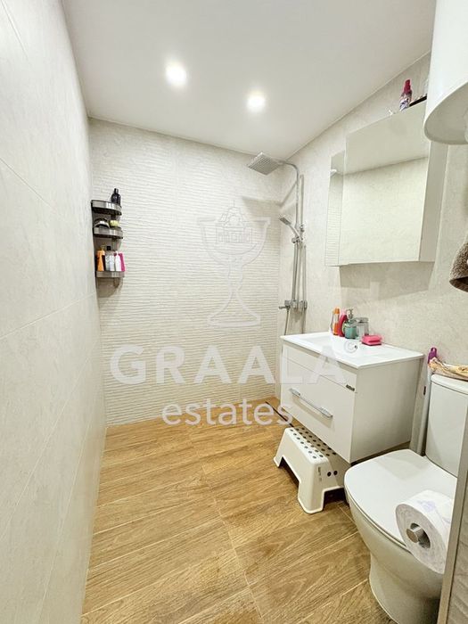 Продава се Тристаен апартамент в София, Овча купел 1 - 92 кв.м за 2337 €/кв.м - Снимка #4