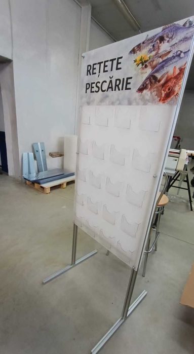 Standuri expozitionale MDF/Carton/Plexiglass