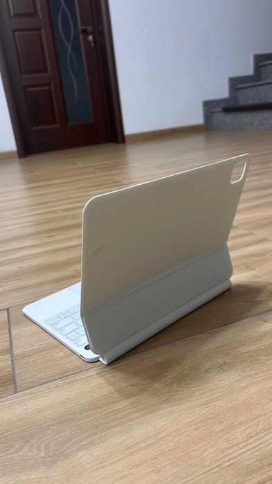 Tastatură NOUĂ Baseus Brilliance Series compatibilă  iPad Pro- 650 lei