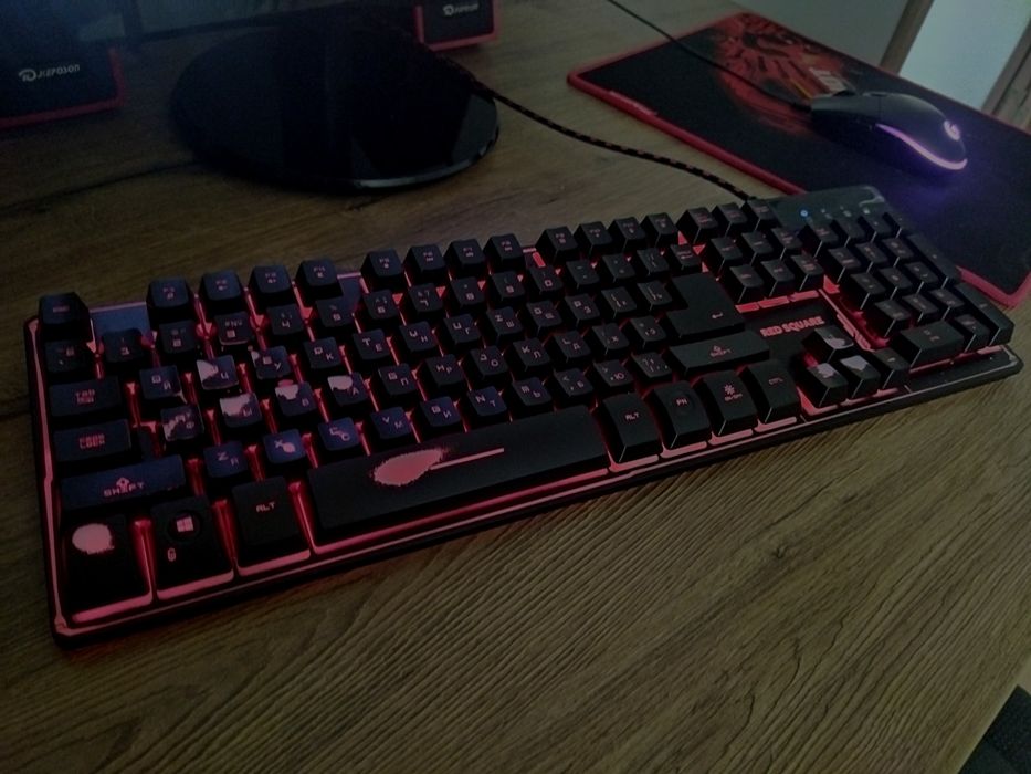 Red square tesla tkl rgb. Клавиатура Red Square Tesla RGB. Red Square Tesla. Red Square Tesla RGB 2020. Red Square Tesla RSQ 20002 не работает.