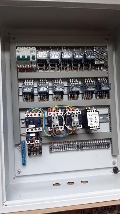 Лифтер, Электромеханик КИП и А.