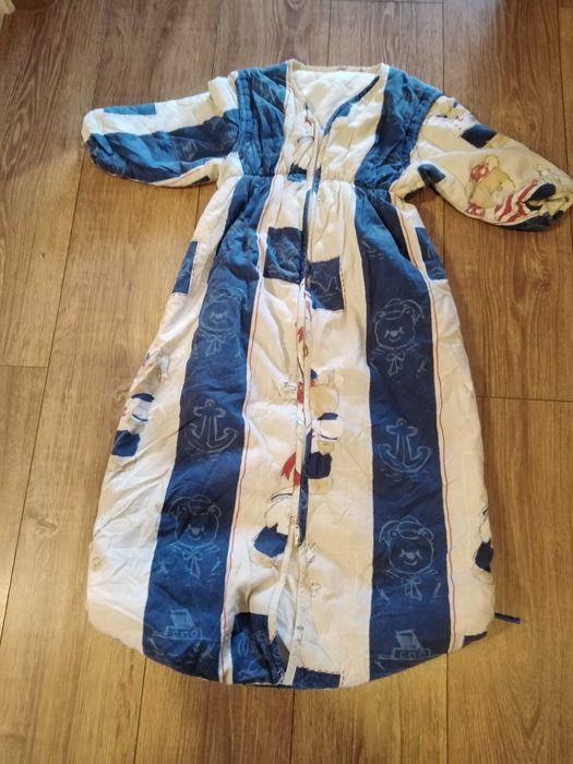 Sac de dormit cu maneci detasabile